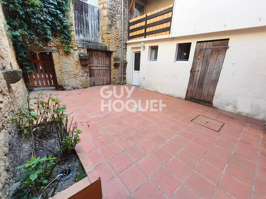 Appartement à GEAUNE