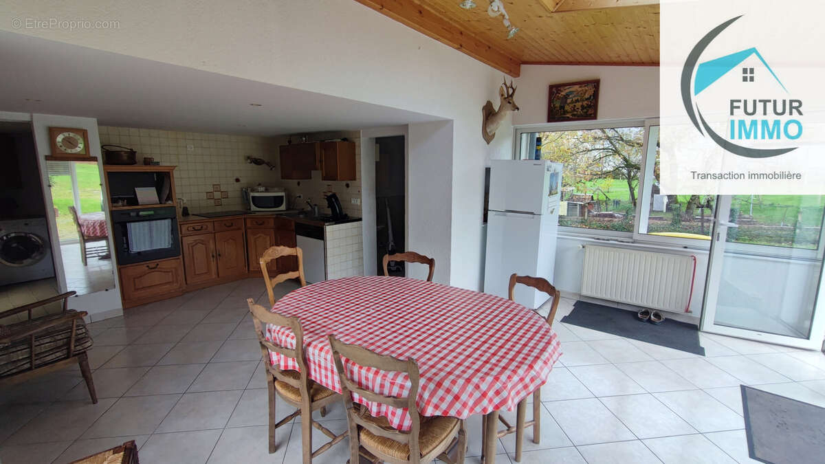 Maison à VILLARS-SOUS-ECOT