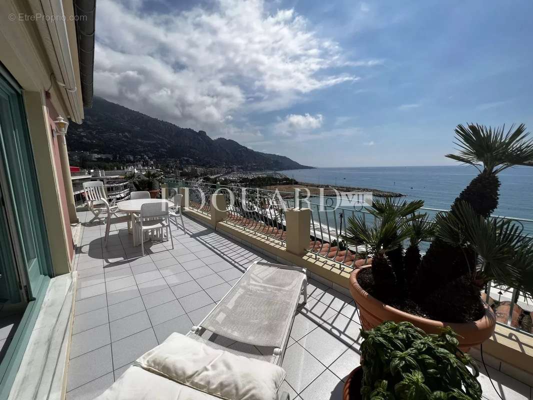Appartement à MENTON