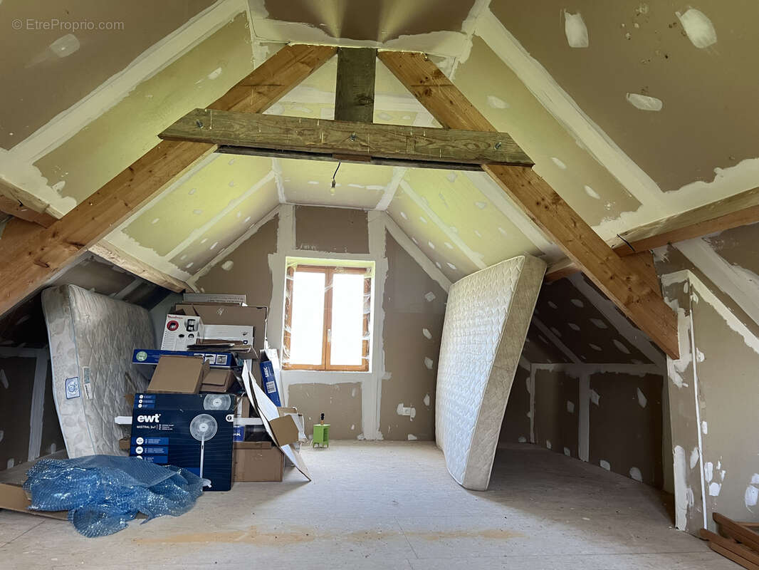 Maison à LE MELE-SUR-SARTHE