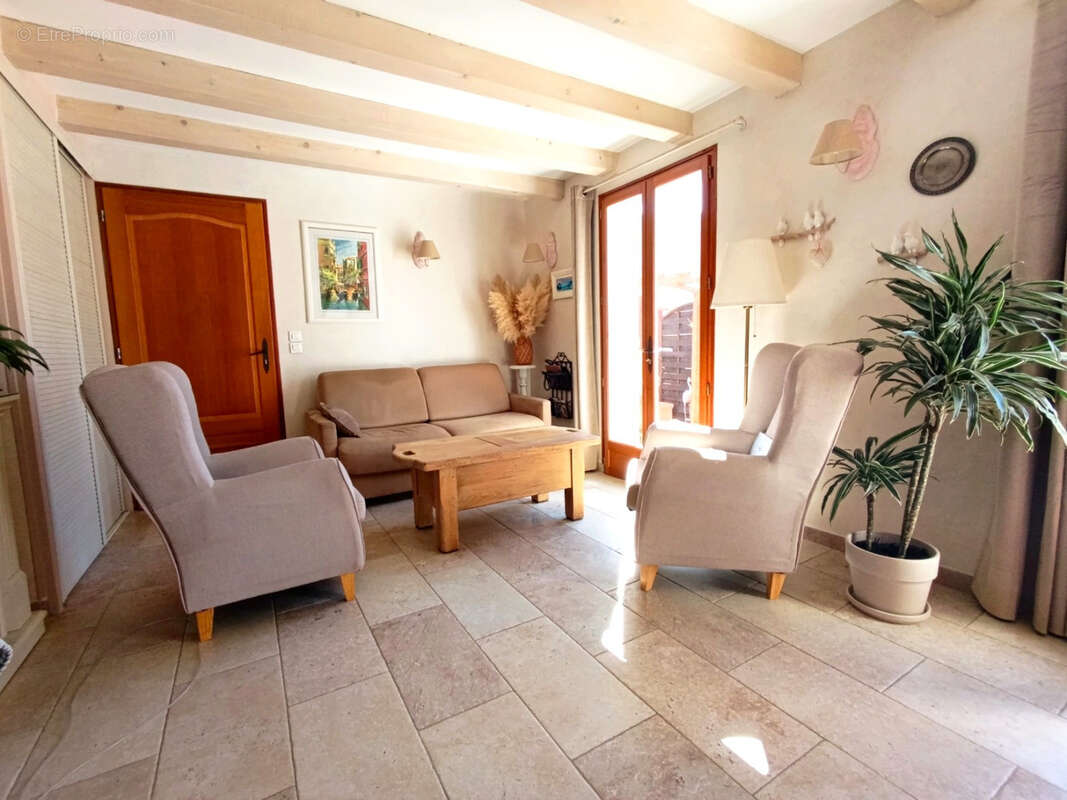 Maison à SIX-FOURS-LES-PLAGES