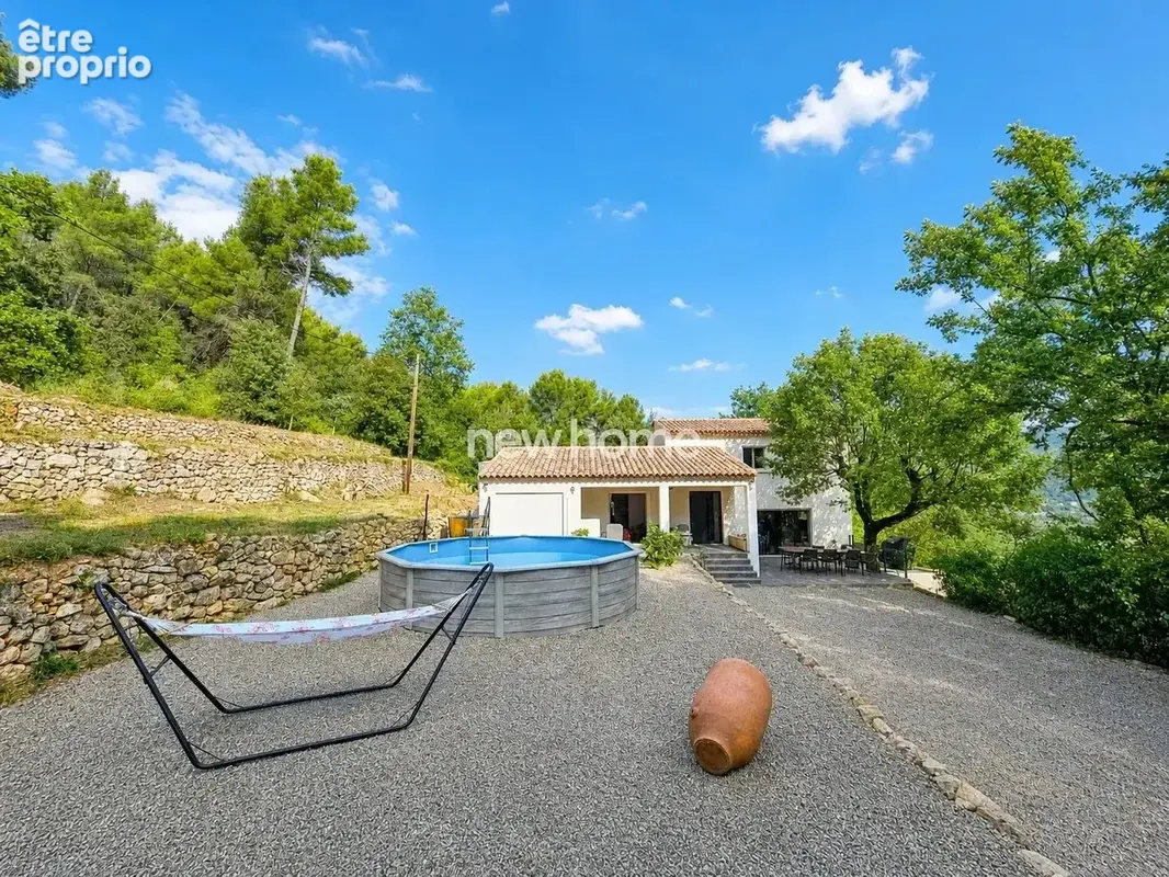 Draguignan – Maison récente en position dominante, au calme avec piscine - photo 25