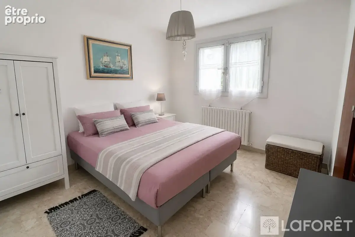 Hyères - Quartier recherché proche de la gare, Maison divisée en deux appartements - photo 8