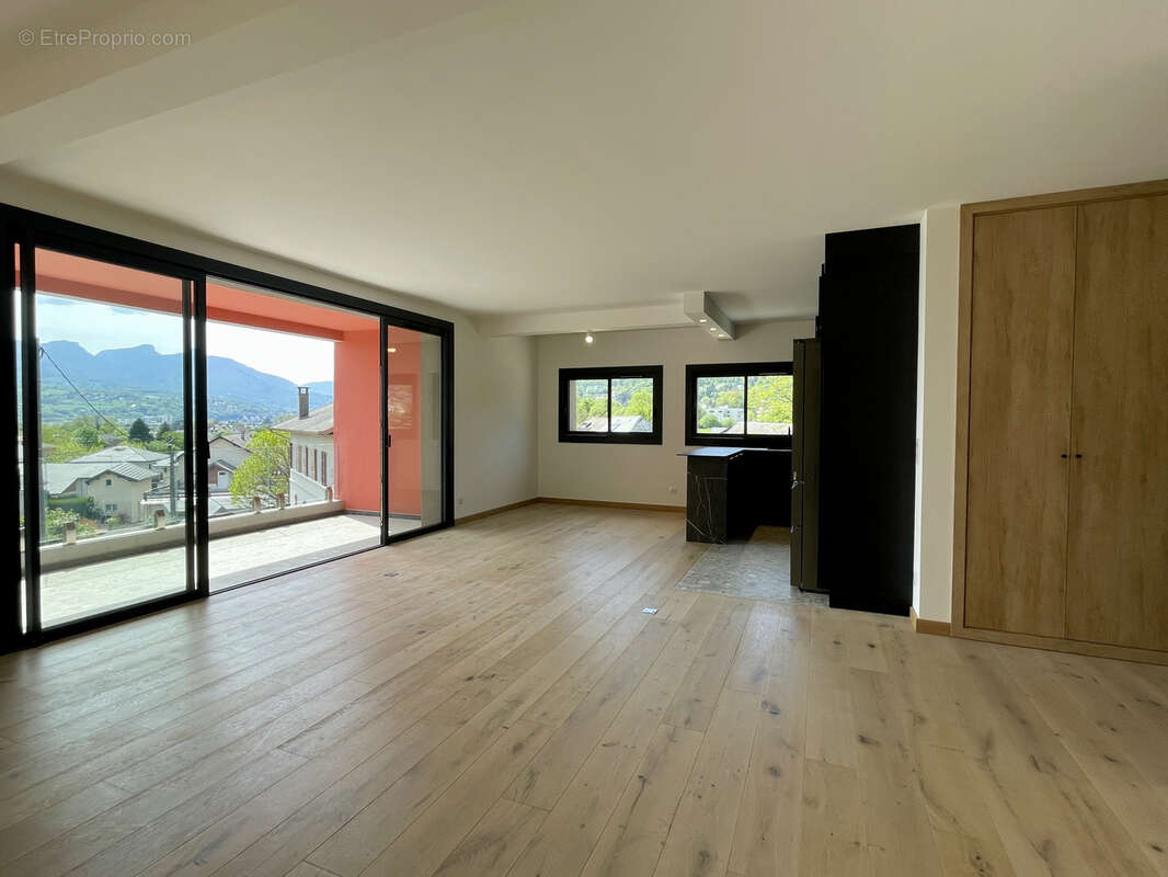 Appartement à SAINT-ALBAN-LEYSSE