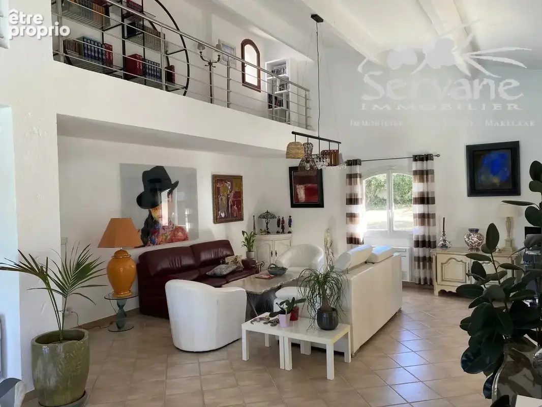 Belle villa aux beaux volumes avec piscine - photo 9