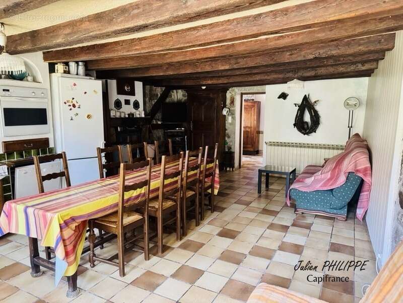 Maison de st laurent du cros (05) - photo 11