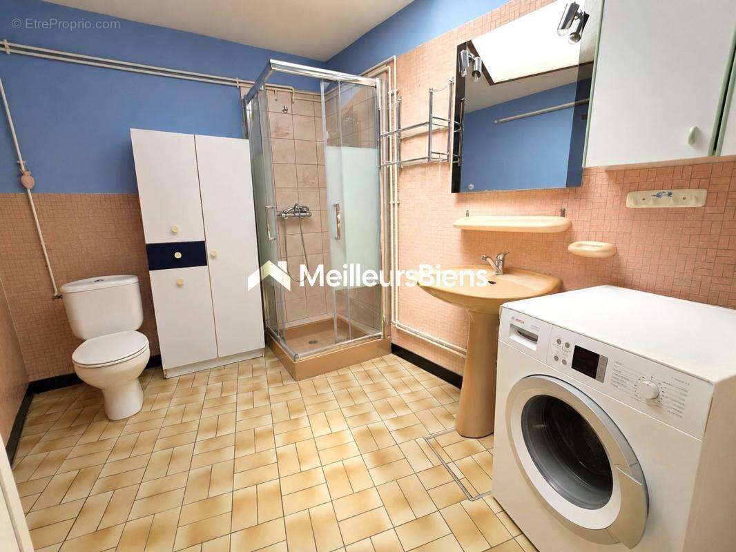 Maison 132 m² à Maubeuge avec 4 chambres, garage et jardin - photo 6