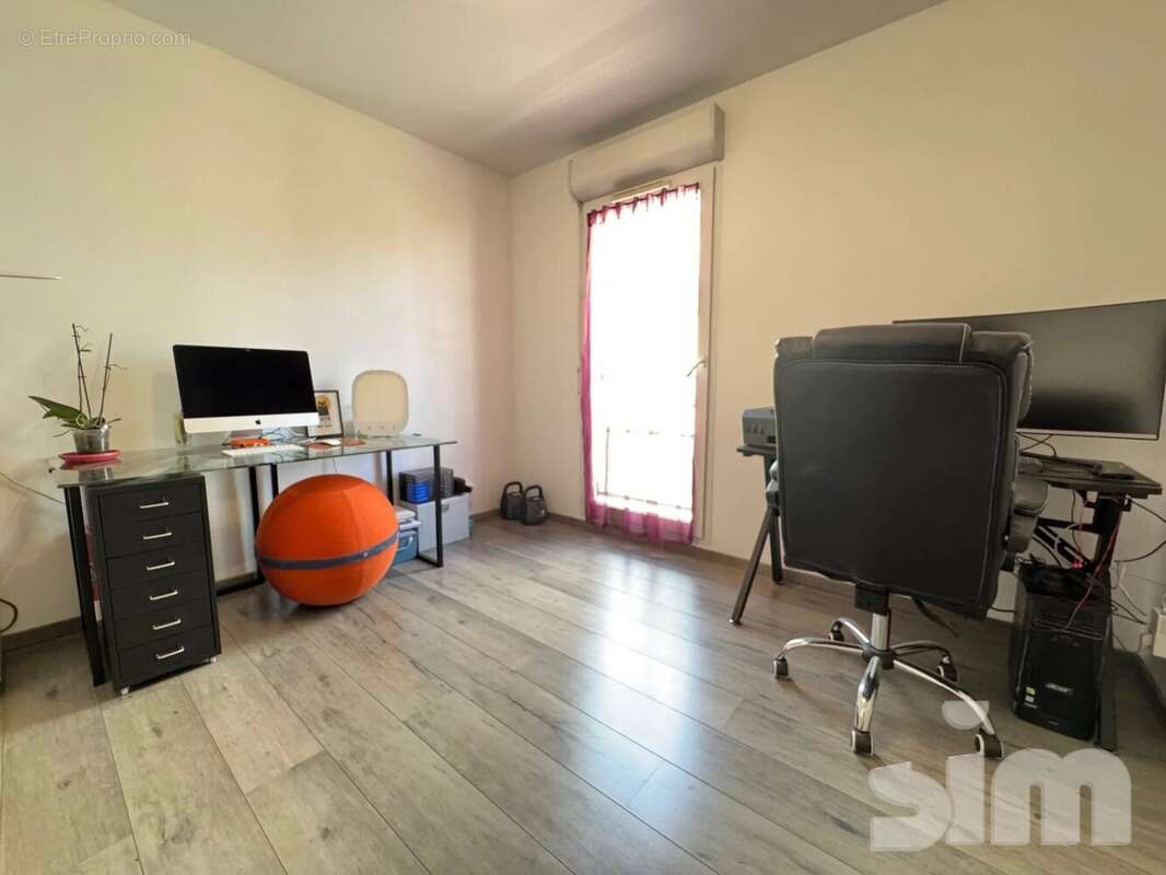 Appartement à CHELLES