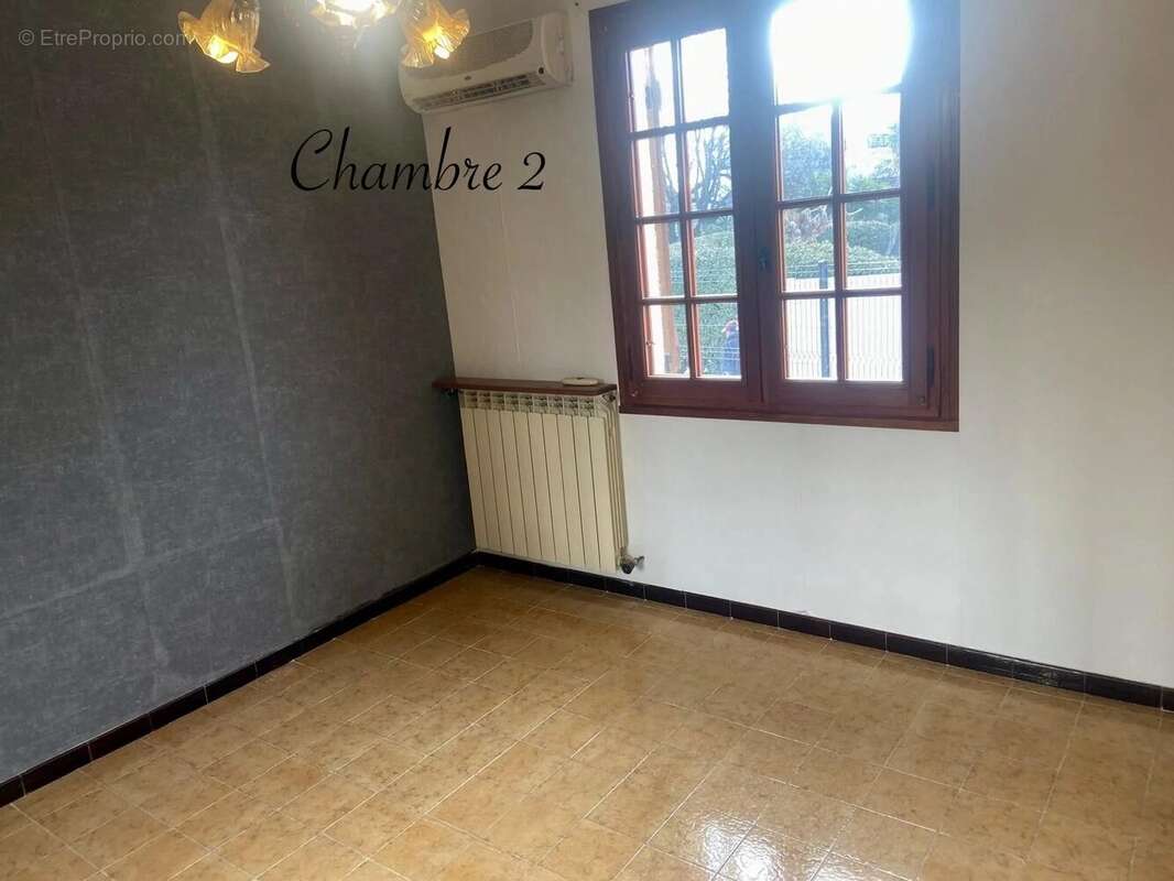 Maison à SIX-FOURS-LES-PLAGES