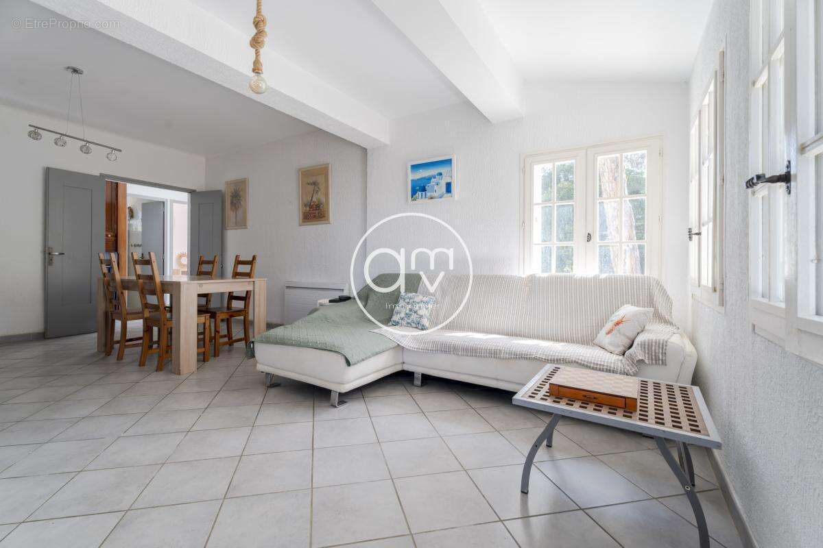 Hyeres - les pesquiers - villa  en pleine propriete - parcel - photo 9