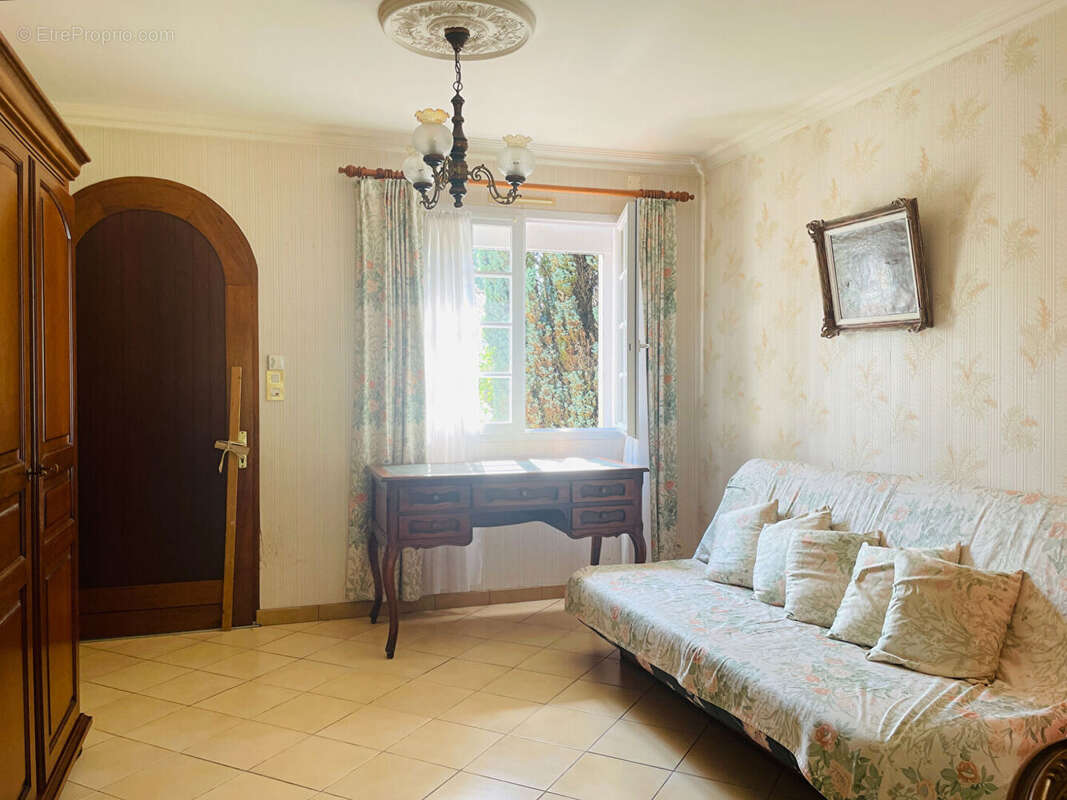 Maison à COMMEQUIERS