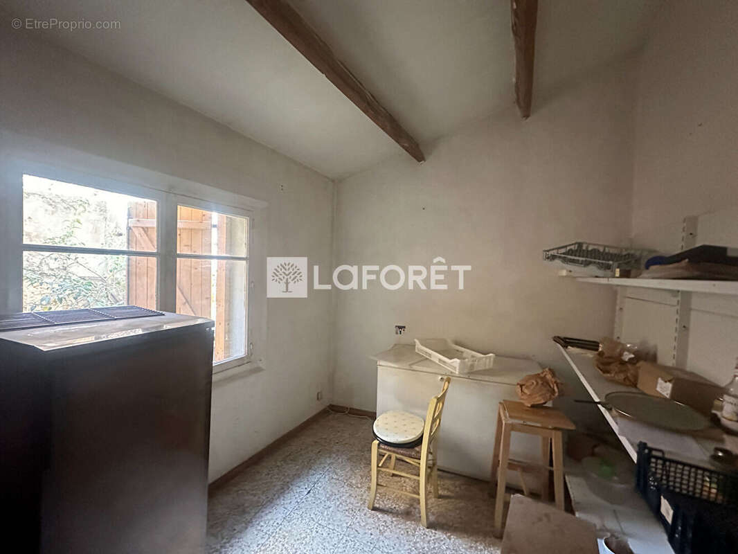 Commerce à CARPENTRAS