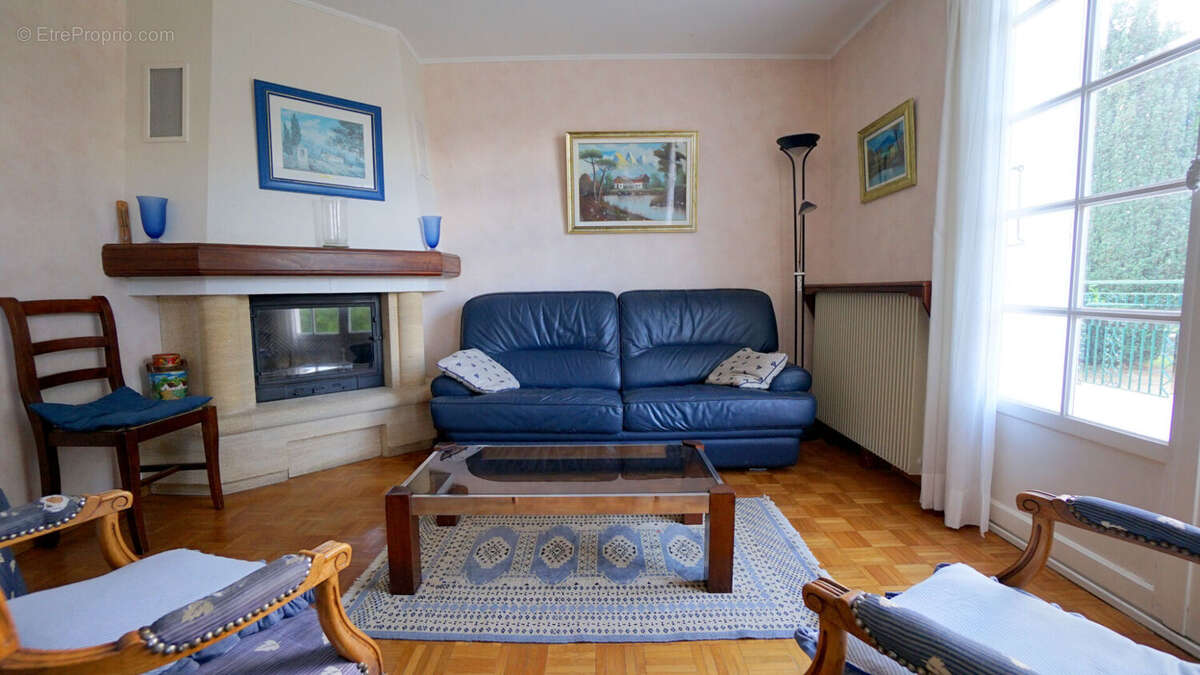 Maison à EPONE