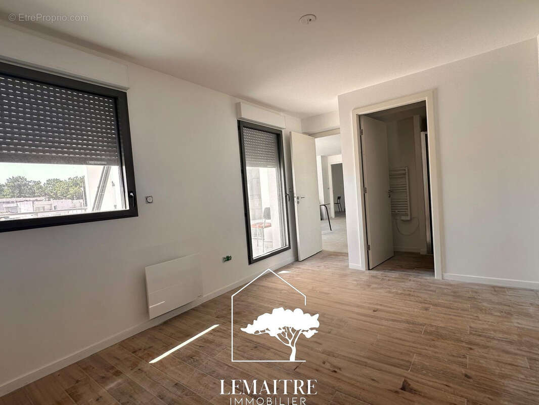 Appartement à LES MATHES