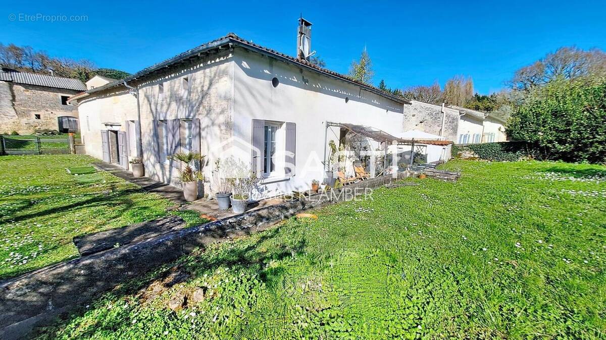 Photo 1 - Maison à AVY