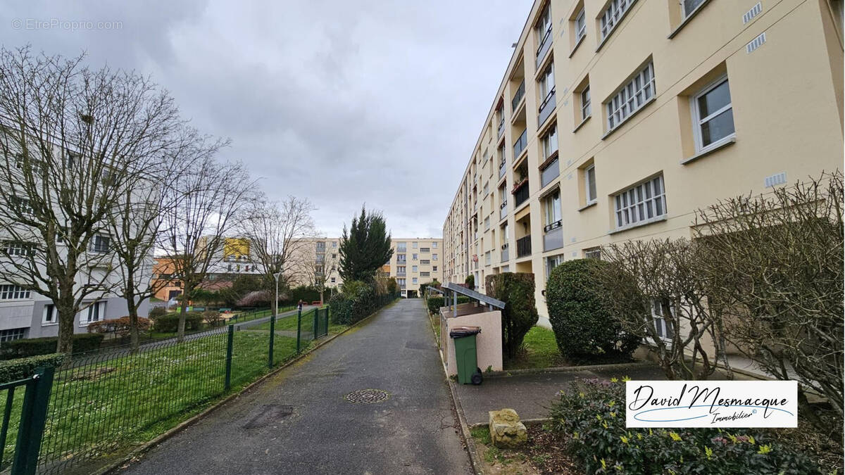 Photo Appartement à Chatenay-Malabry au prix de 299 000€