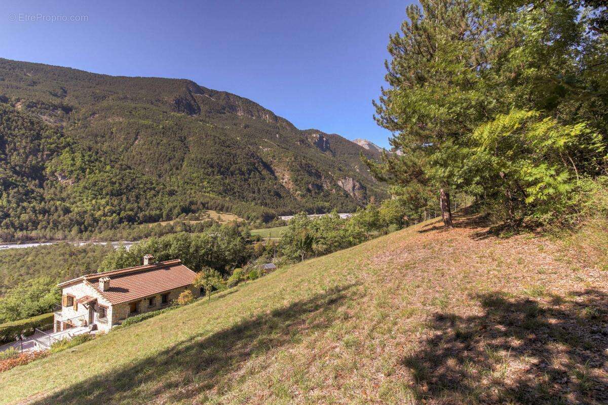 Maison à GUILLAUMES