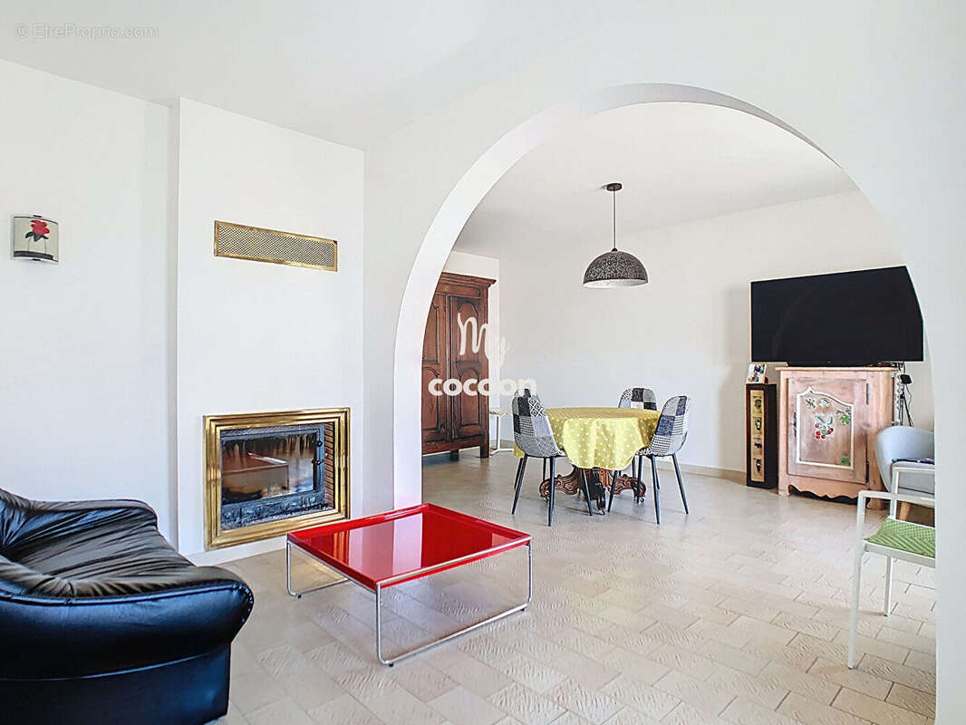 Maison à AMBERIEU-EN-BUGEY