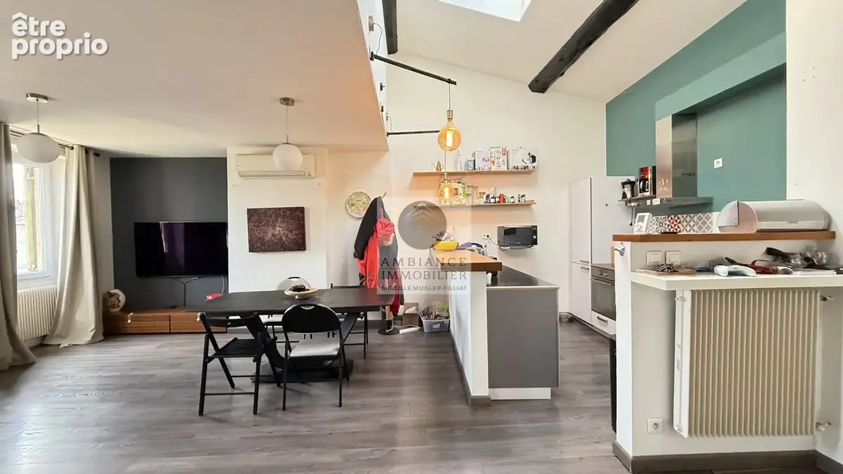 Centre historique, appartement de caractère avec terrasse - photo 6