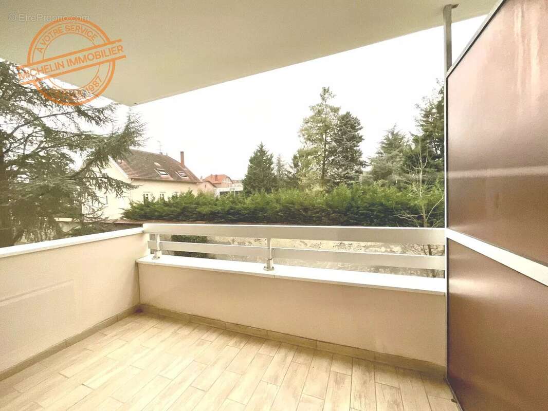 Appartement à CHAMPAGNE-AU-MONT-D'OR