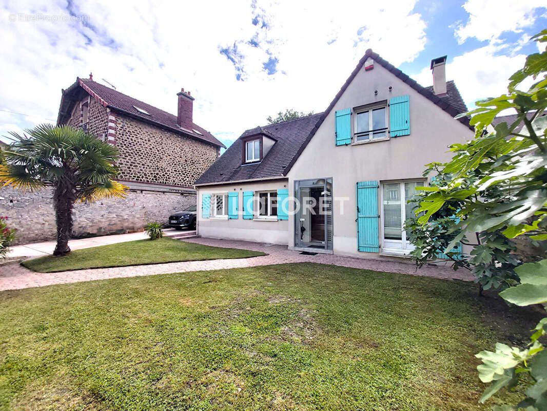 Maison à VILLEMOMBLE