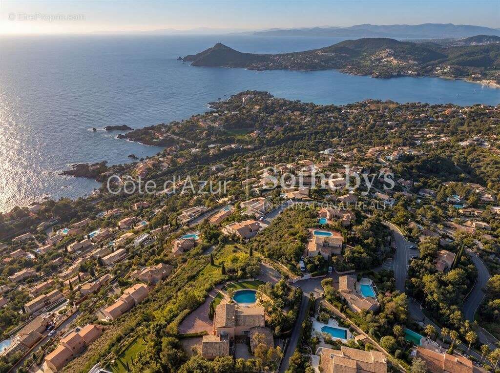 Maison à SAINT-RAPHAEL