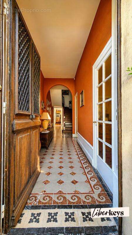 Maison bourgeoise du XIXème siècle - 223 m²- Centre de Vienne - photo 13