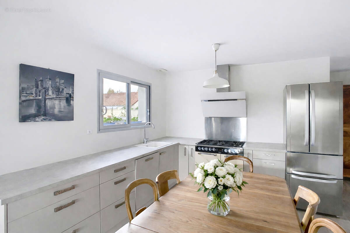 BEAUNE : Maison 108m² - 3 chambres - studio indépendant - photo 4
