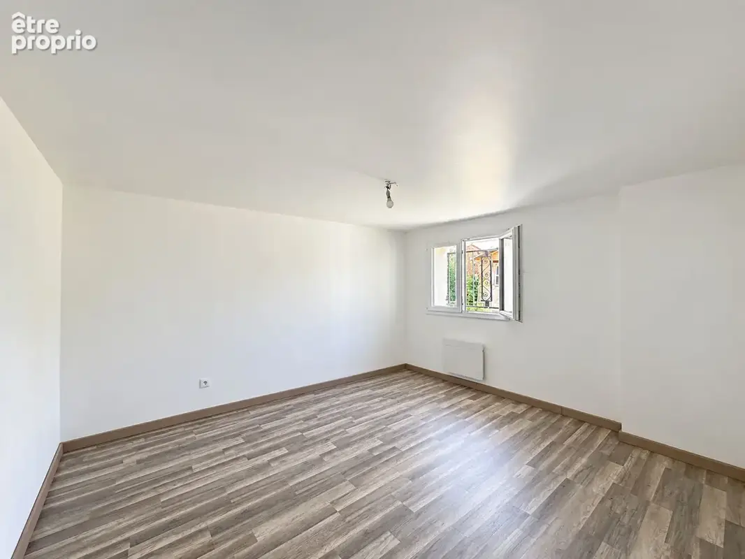 A Villeneuve/Lot, maison entièrement rénovée, proche des commodités et des lycées - photo 9