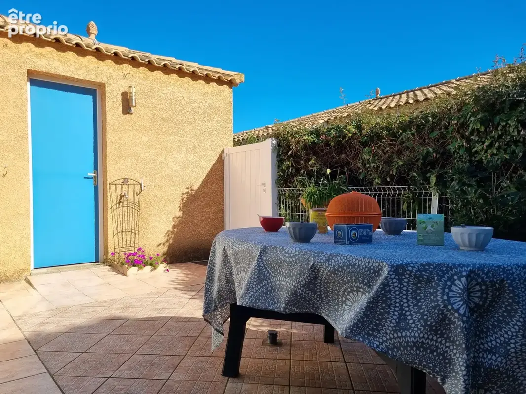 A vendre - gruissan plage - pavillon de plain-pied - bord de mer - 2 chambres - piscine - parking - photo 15