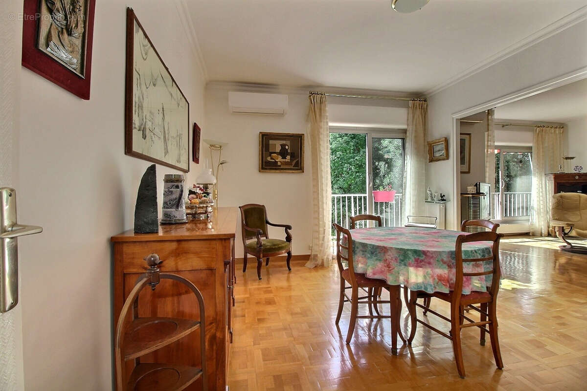 Maison à COLOMBES