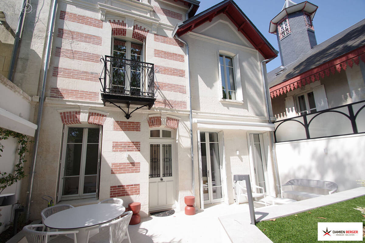 Maison à LA ROCHELLE