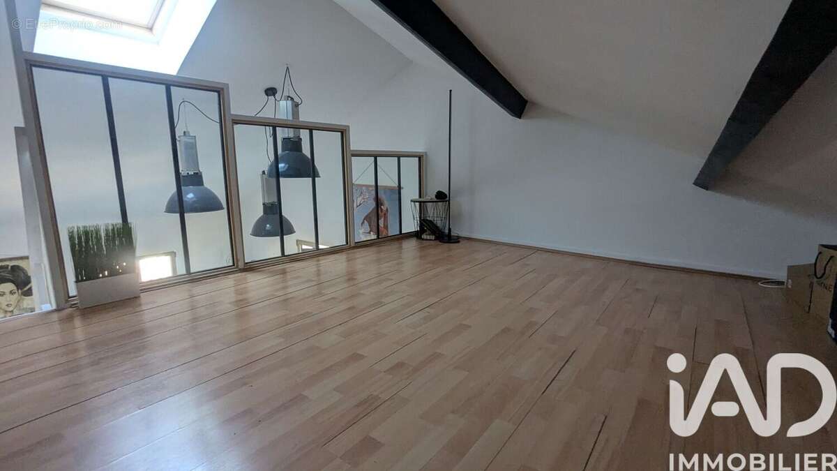 Photo 8 - Appartement à L'ISLE-SUR-LA-SORGUE