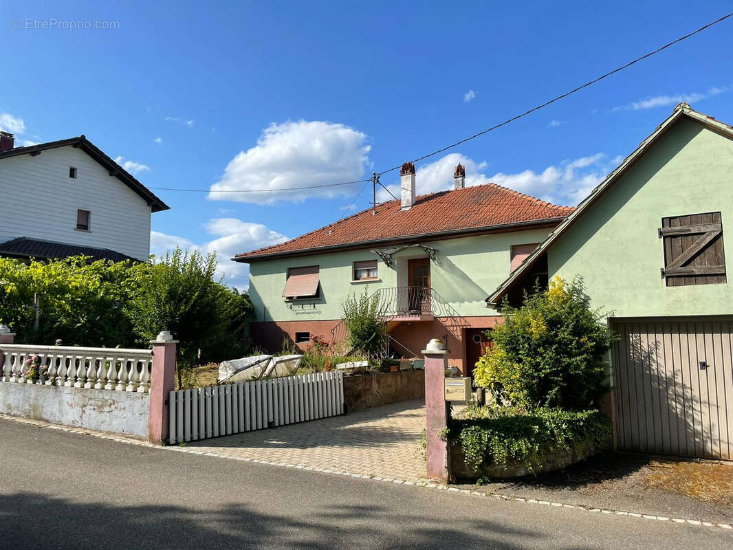 Maison à OBERHOFFEN-LES-WISSEMBOURG