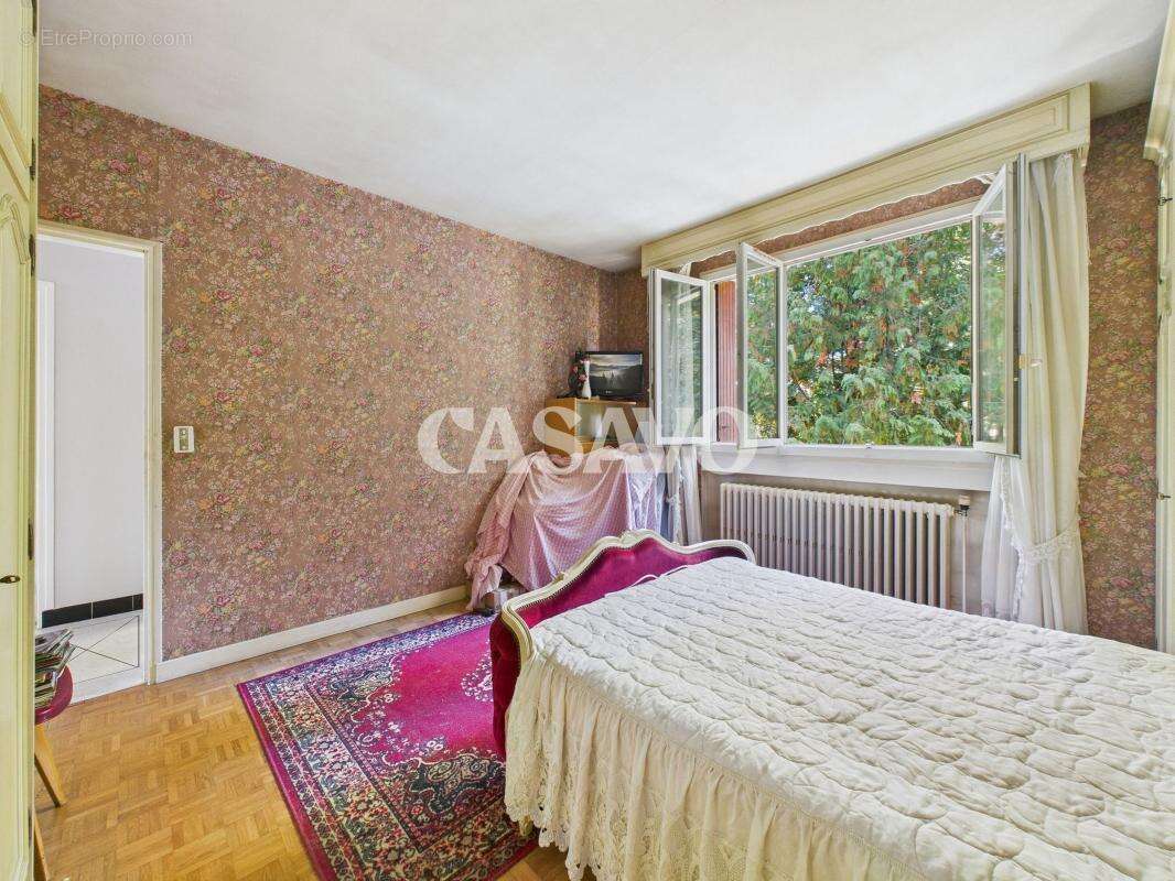 Maison à VILLENEUVE-LE-ROI