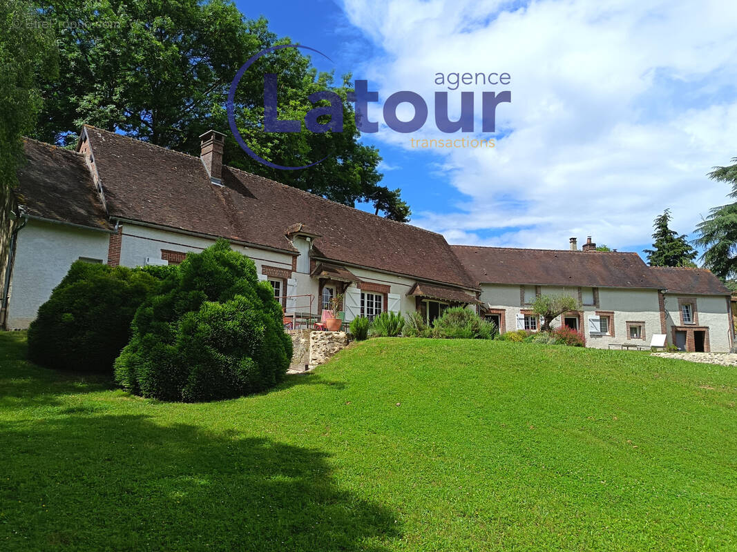 Maison à MUZY