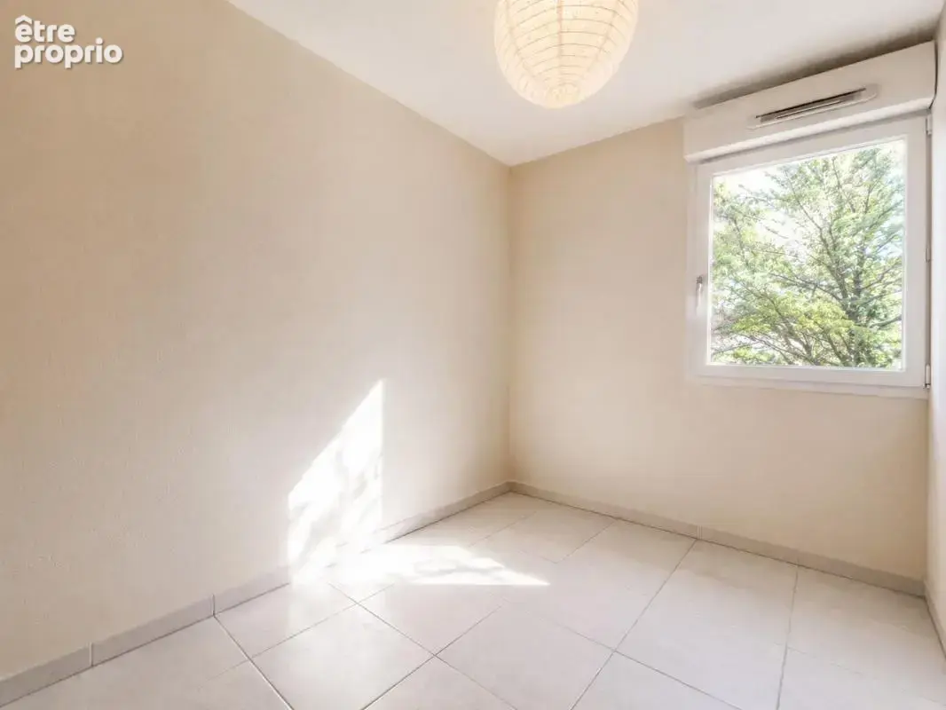 Vente appartement à Marseillan avec deux terrasses et parking - photo 7