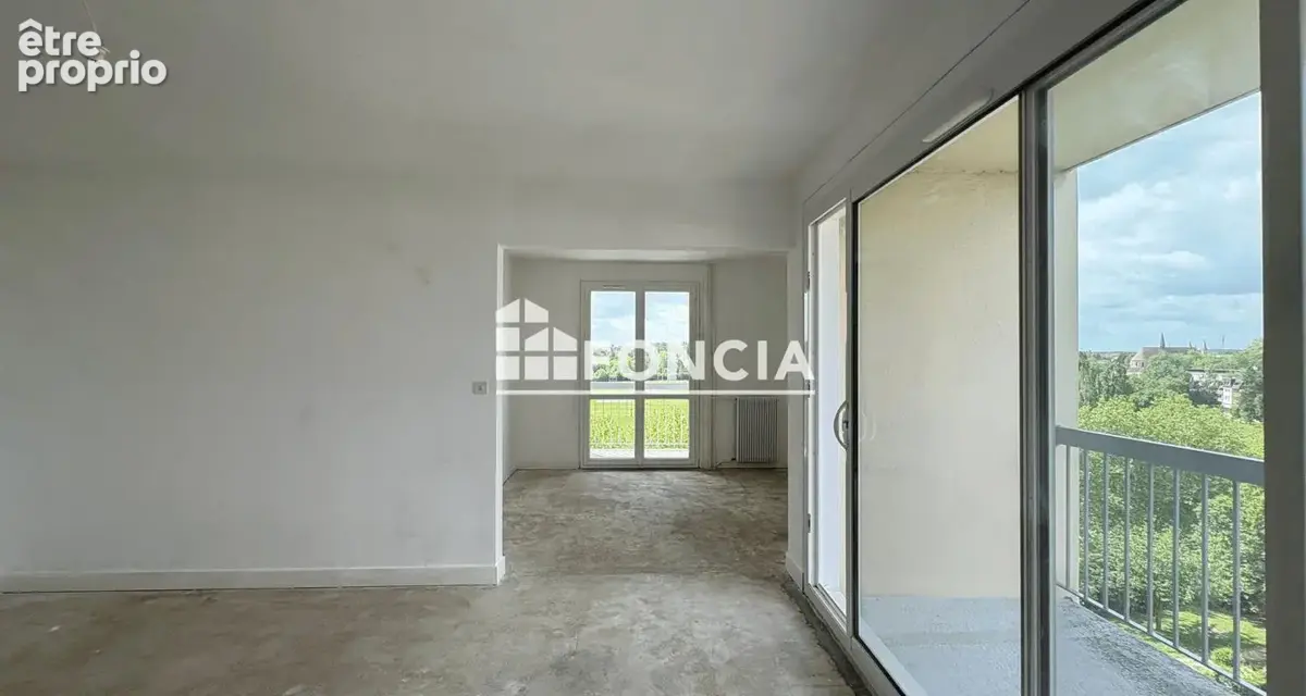 CHARTRES BAS-BOURGS – Appartement 3P avec vue sur la cathédrale, à personnaliser ! - photo 3
