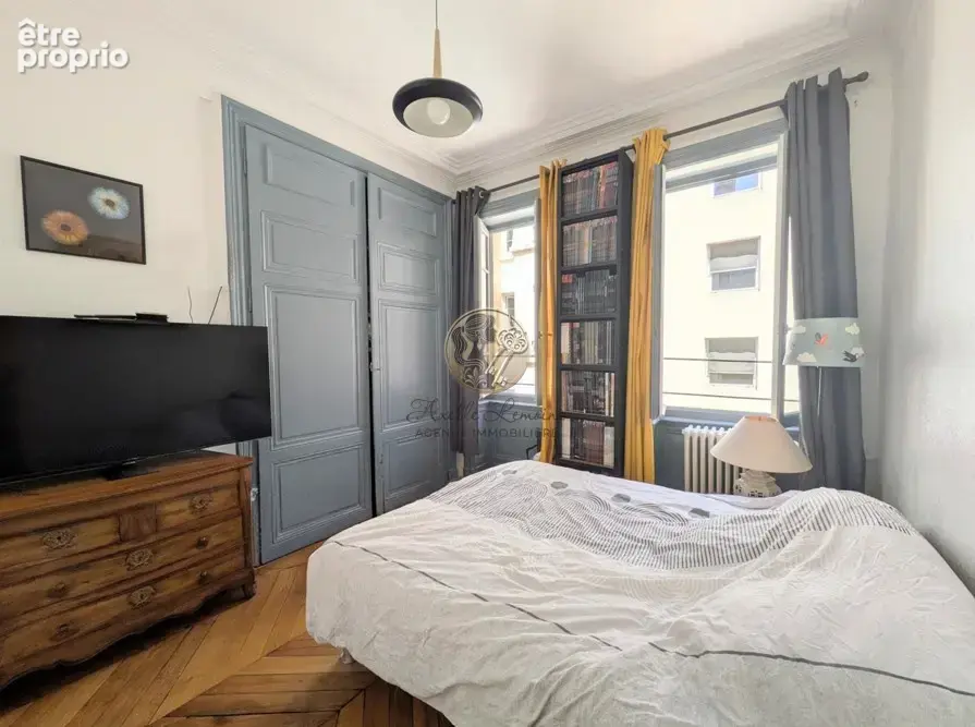 Rue childebert   le charme intemporel d'un haussmannien rénové - photo 8