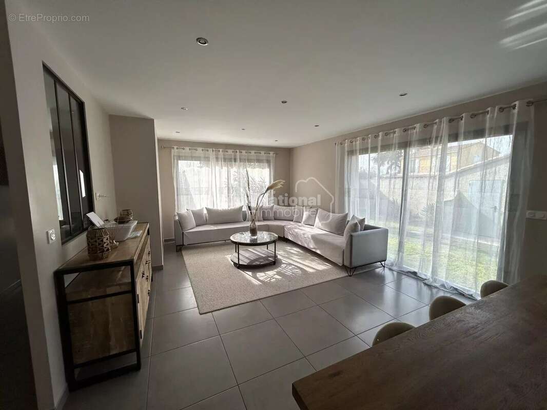 Maison à SALON-DE-PROVENCE