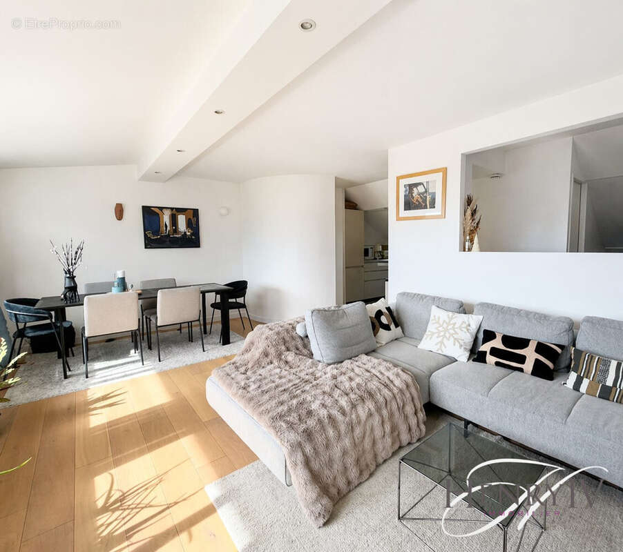 Appartement 81 m² à Corenc  - photo 9