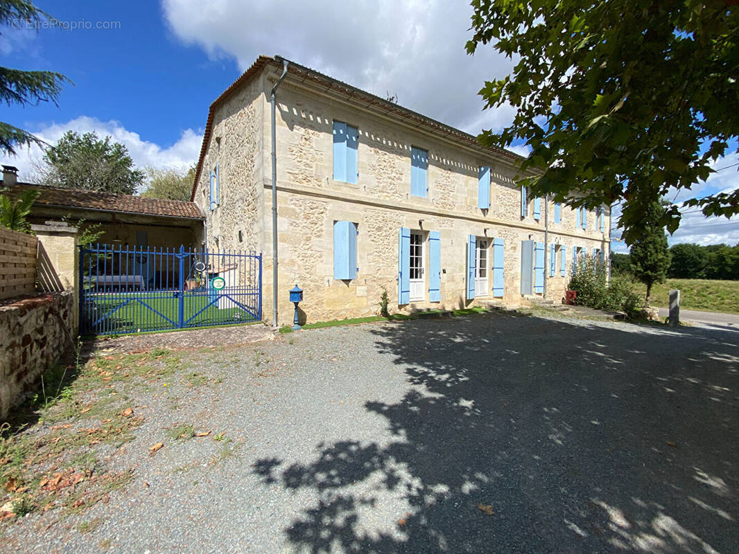 Maison à BLESIGNAC
