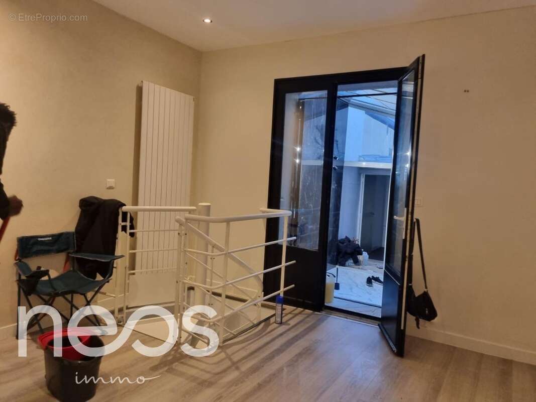Appartement à SAINT-MAUR-DES-FOSSES