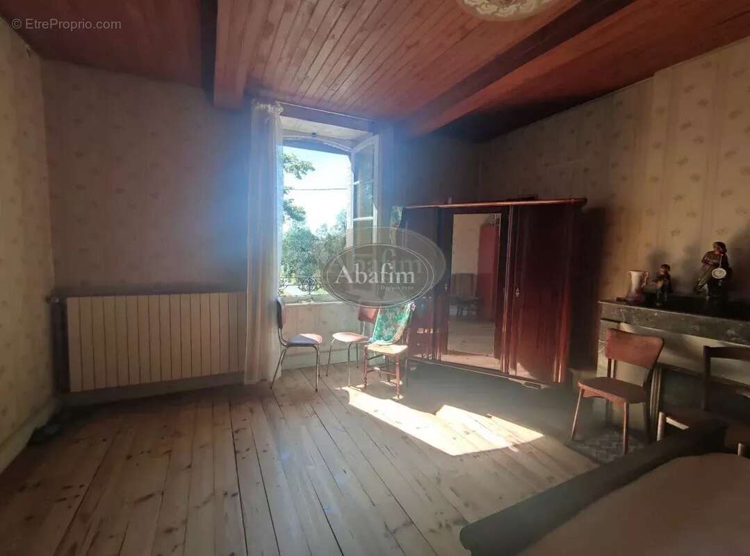 Maison à SAINT-PE-DELBOSC