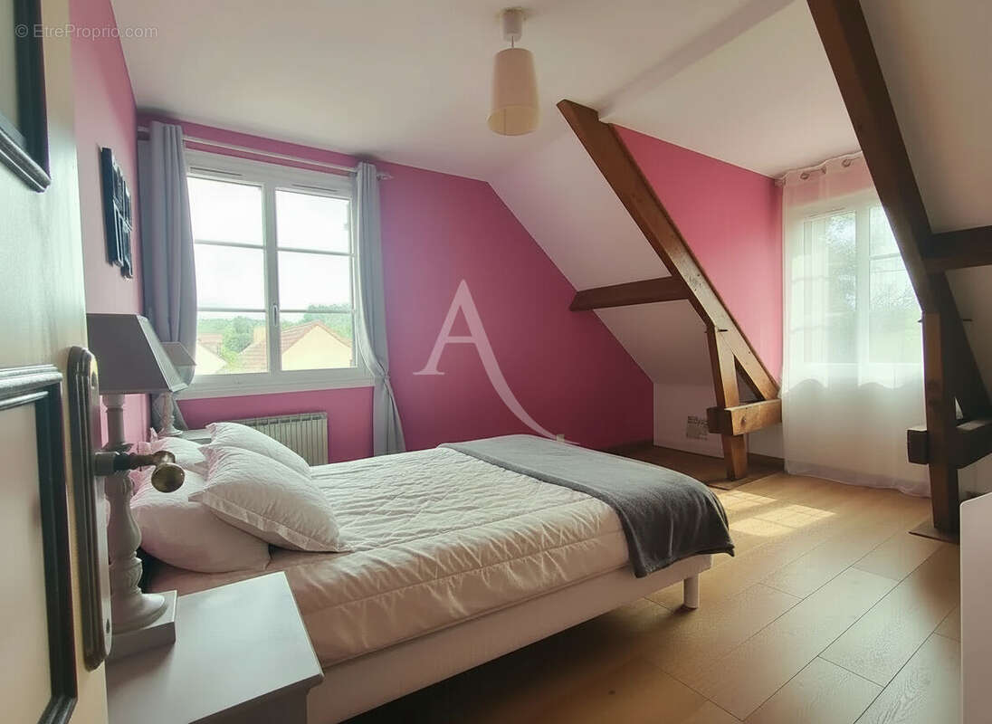 Maison à NOYERS-SUR-CHER