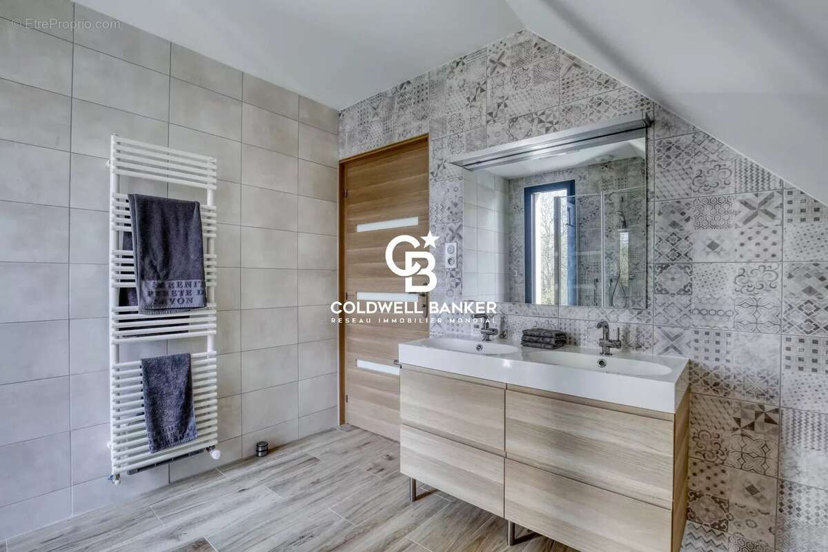 Maison à BLANGY-TRONVILLE