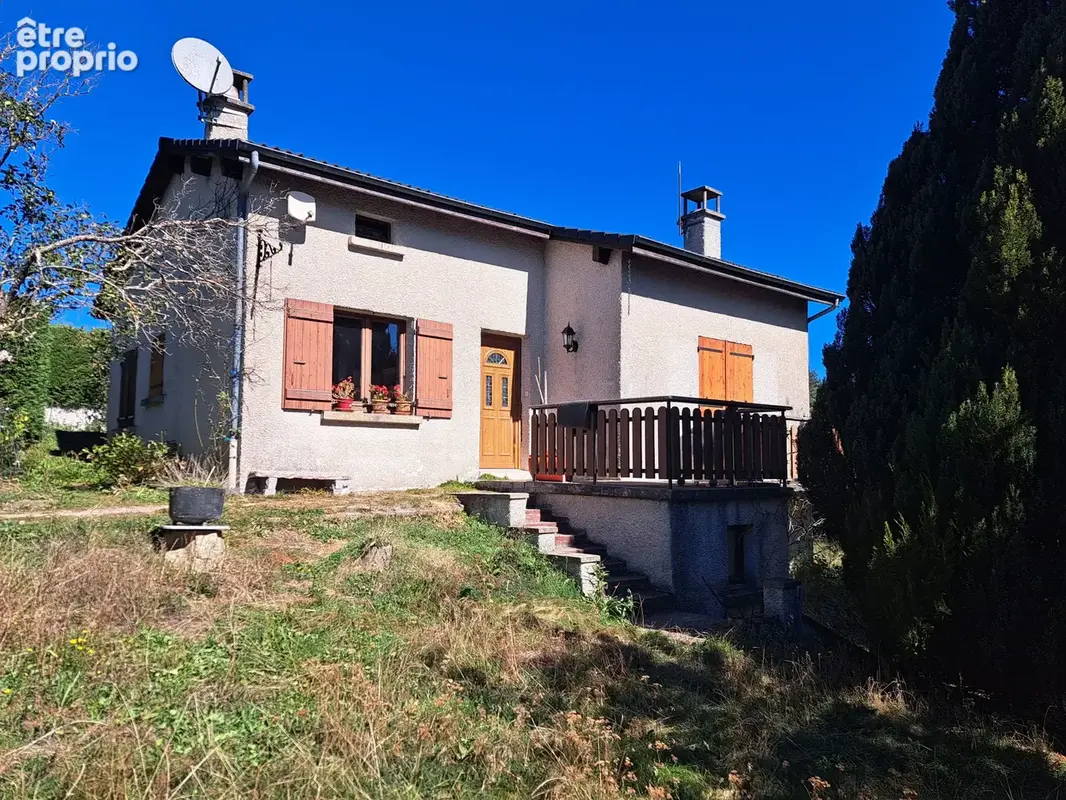 Photo Maison à Le Chambon-Sur-Lignon au prix de 159 000€