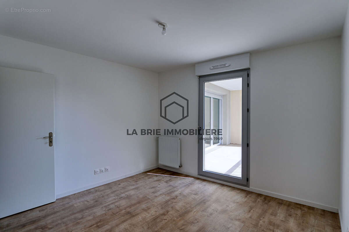 Appartement à CHENNEVIERES-SUR-MARNE