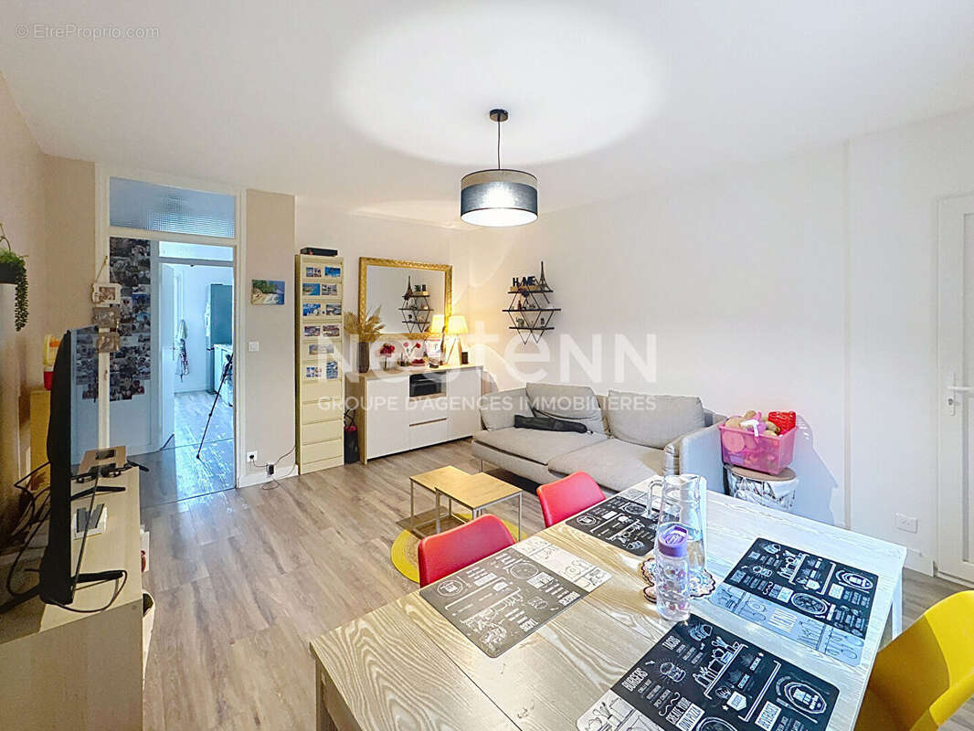 Appartement à LANVEOC