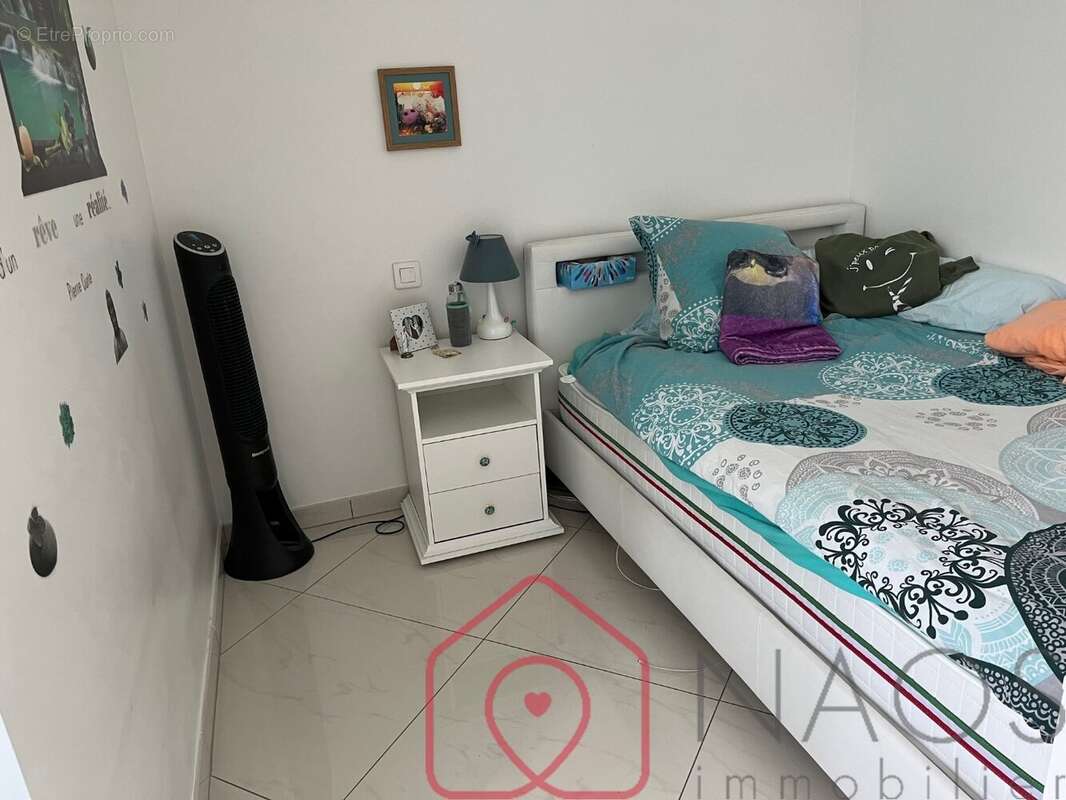 Maison à SAINT-PIERRE-LES-NEMOURS